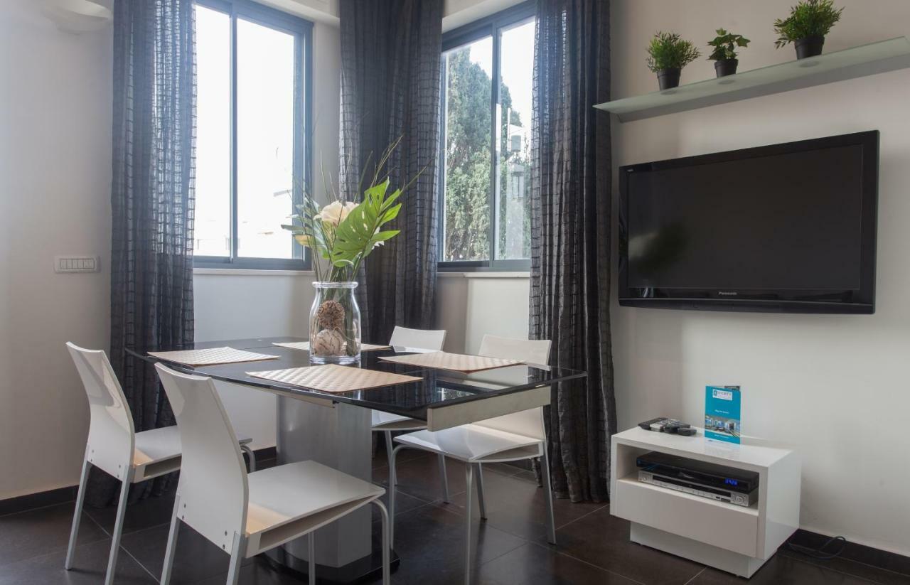 Luxury Penthouse 2 Bed Near Rothchild Apartment Tel Aviv Bagian luar foto