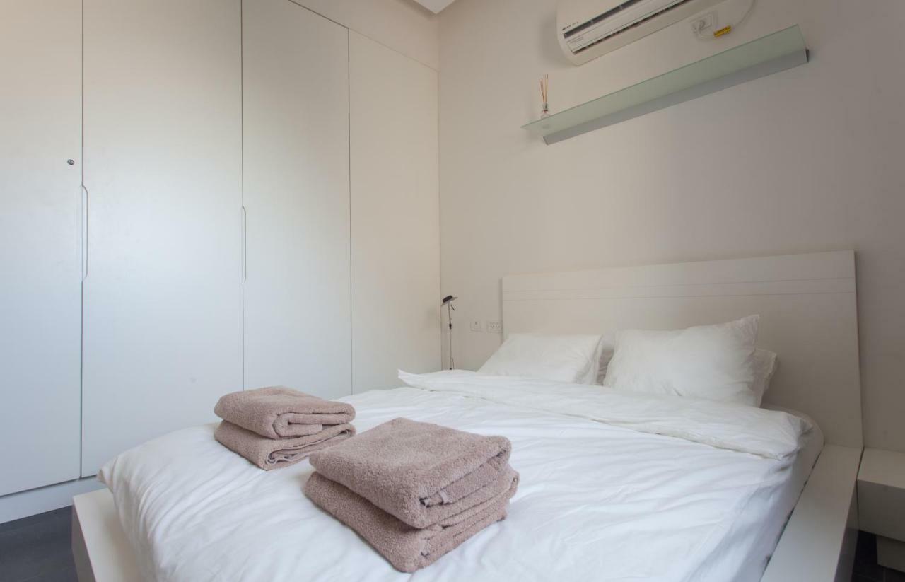 Luxury Penthouse 2 Bed Near Rothchild Apartment Tel Aviv Bagian luar foto
