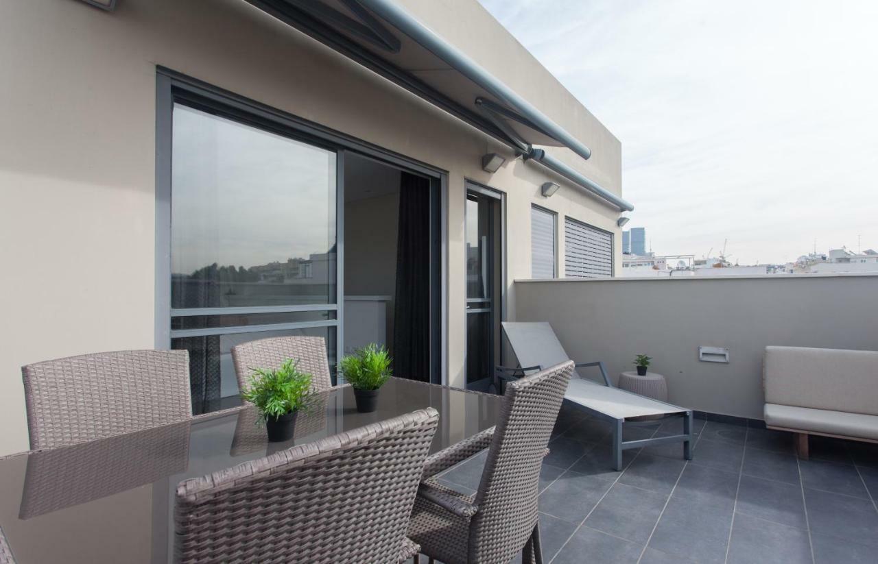 Luxury Penthouse 2 Bed Near Rothchild Apartment Tel Aviv Bagian luar foto