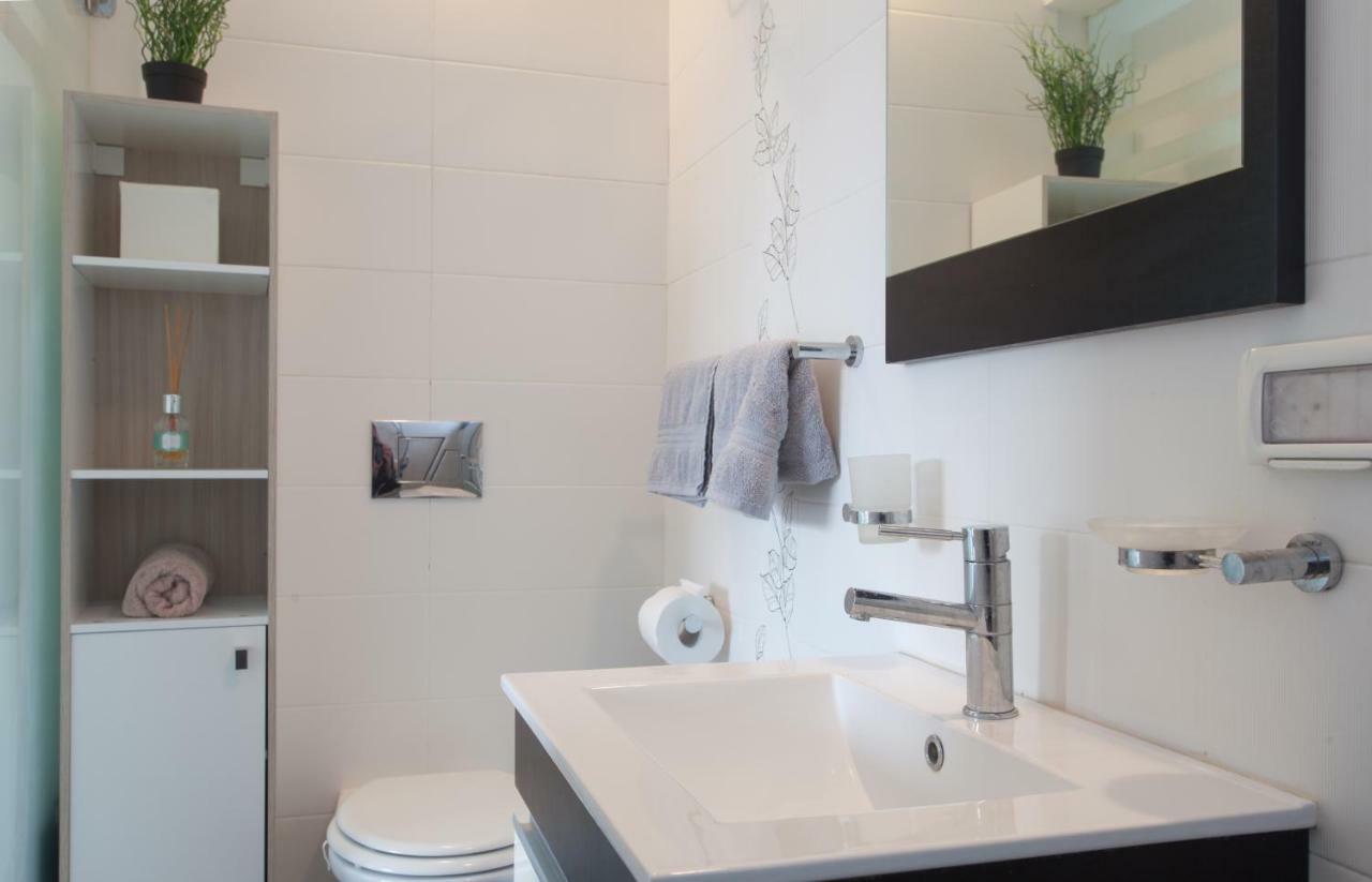 Luxury Penthouse 2 Bed Near Rothchild Apartment Tel Aviv Bagian luar foto